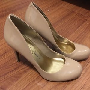Jessica Simpson Tan Heel Pumps
